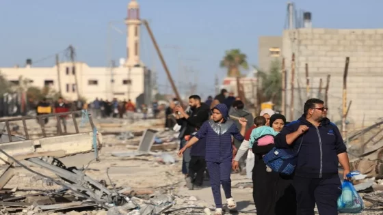مغاربة غزة يطالبون بالترحيل خلال فترة “الهدنة الإنسانية” قبل عودة القصف