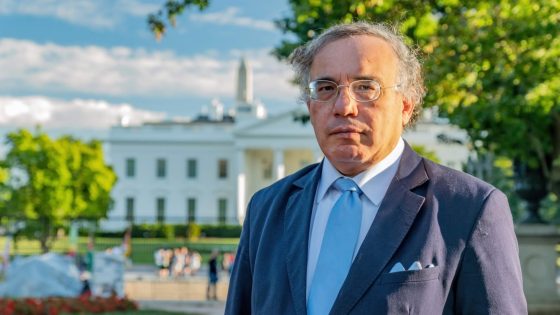 اجماع ديبلوماسيي الولايات المتحدة الأمريكية الذين زاروا المغرب و الجزائر على دعم مغربية الصحراء يؤكد الخبير الامريكي بيل ميخائيل