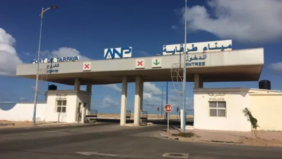 إنتعاش ميناء طرفاية بعد تهيئة سوق السمك مطلع هذا العام