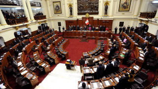 الكونغرس البيروفي يدعو المجتمع الدولي الى دعم مبادرة الحكم الذاتي المغربية بالصحراء