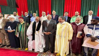 من قلب الصحراء المغربية: ندوة دولية تستعرض نموذج المملكة المغربية في ترسيخ الإنسانية والأمن الروحي والاجتماعي