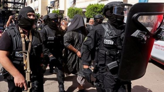توقيف خمسة متطرفين في طنجة واشتـوكة آيت باها في عمليات أمنية متزامنة
