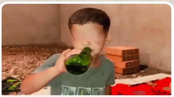 قاصر بين مخالب الاستهتار يُجبر على تذوق السموم، ومنظمة “ما تقيش ولدي” تدخل على الخط