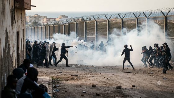 جمر الحدود ومحك الإنسانية: صفيح بني انصار الساخن على خط النار .