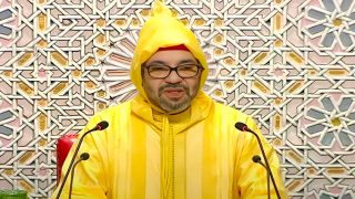 بصوت الفخر الوطني.. الملك محمد السادس يؤكد رسوخ الهوية المغربية واعتزازه العميق بالانتماء للوطن